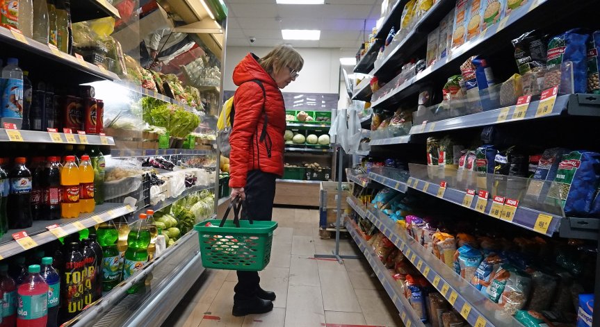 Препоръчаха на производителите да намалят цените на някои стоки.