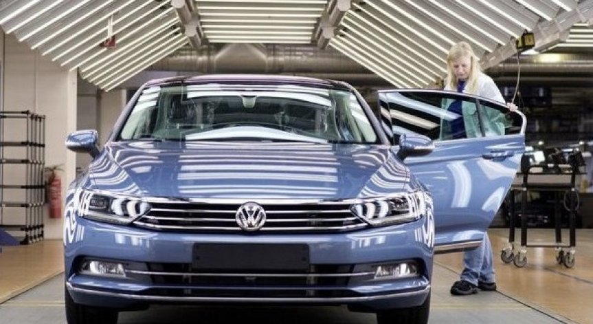 Ново 20 от Volkswagen: Ще прави Passat в Словакия