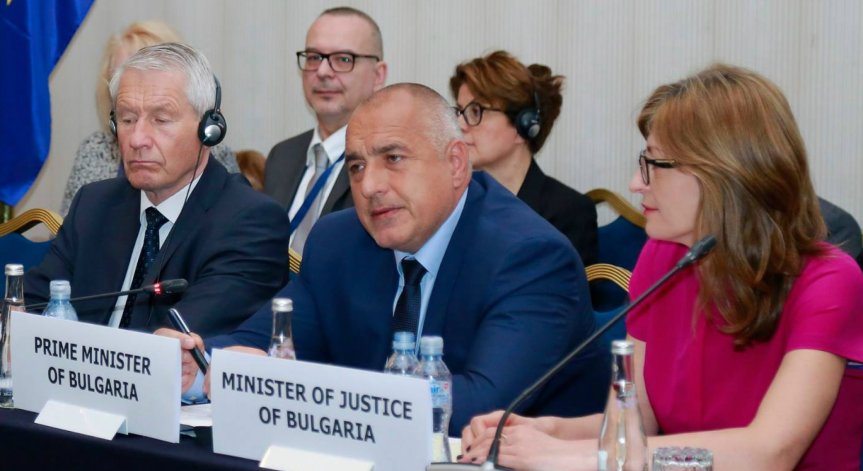 Премиерът поиска мониторинг върху всички европейски съдебни системи