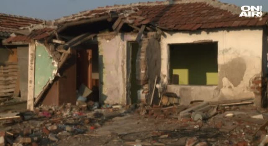 Войводиново: Роми пробваха да се върнат в махалата и то с адвокат
