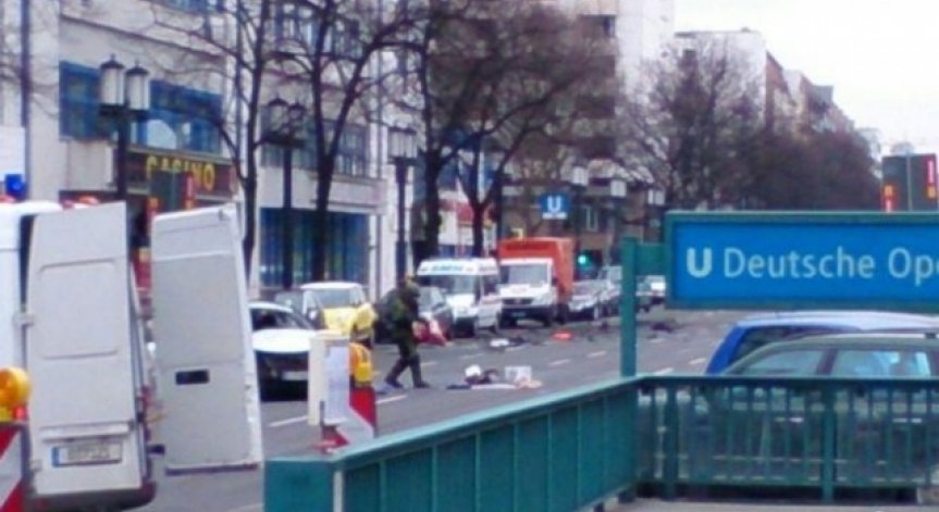 Осем насилени жени на карнавал в Берлин