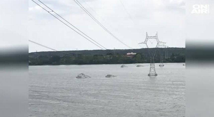 Силна буря прекъсна четири електропровода край Гълъбово
