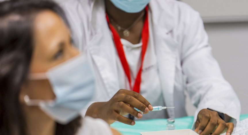 70% от населението на Испания е изцяло имунизирано срещу Ковид-19