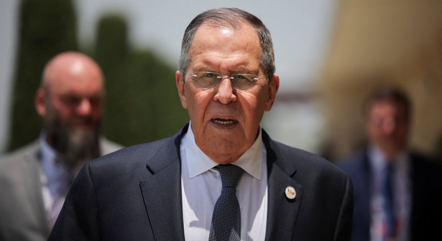 Лавров: Путин тества зрелостта на Европа