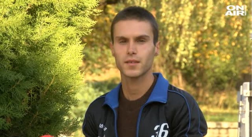 В битка за живот: Никифор от Кипилово дари пари за лечението на Велка