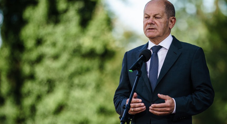 Шолц: Горбачов почина в момент, в който демокрацията в Русия се провали