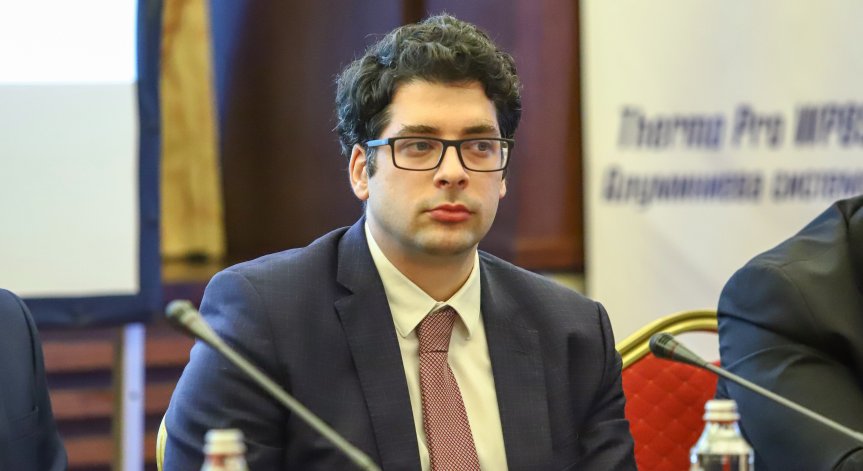 Пеканов: България губи от забавянето на Плана за възстановяване