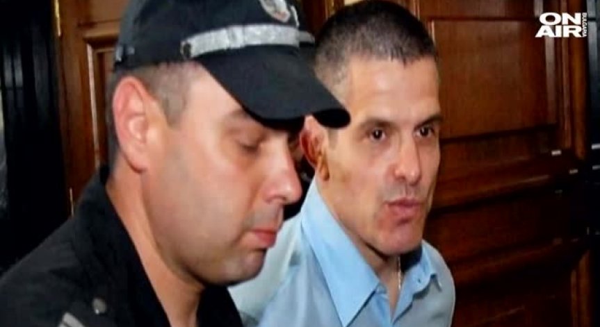 Брендо вече с европейска заповед за арест