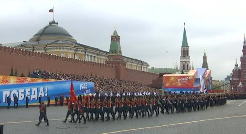 Руските военни репетират за парада на 9 май