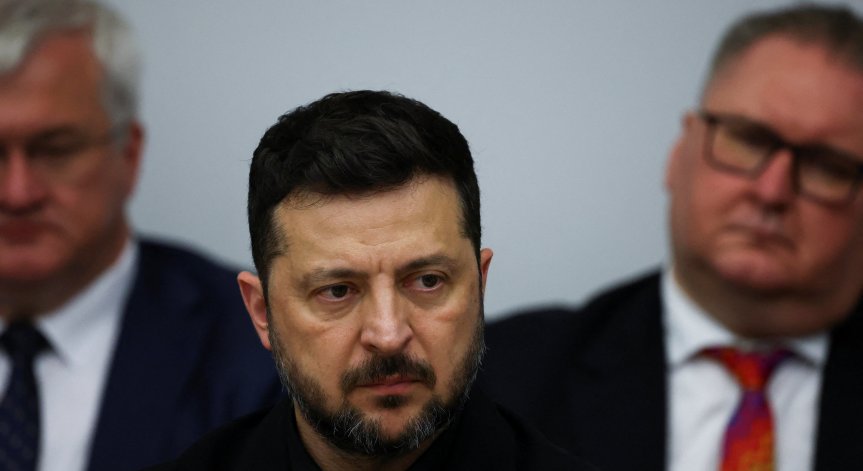 Зеленски: Готови сме за преговори с Русия, но с участието на партньори