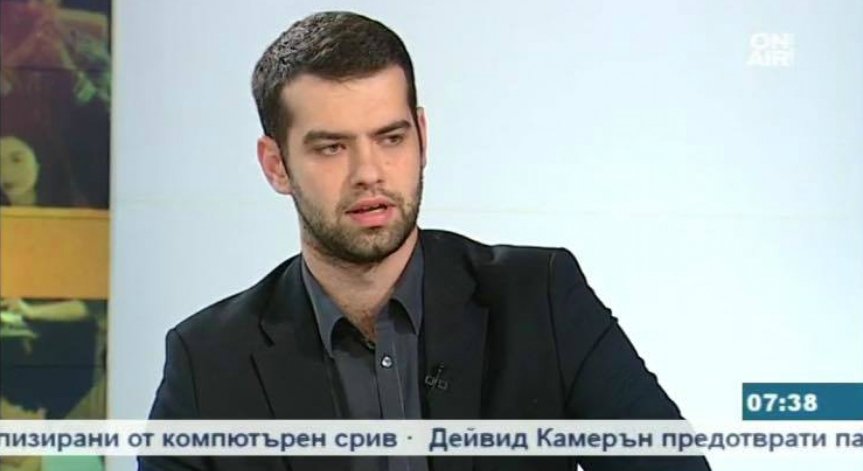 Студентите непреклонни, искат стипендии за всички