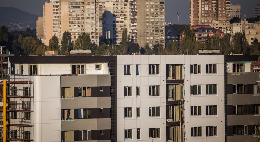Пазарът на имоти: Търсенето е много по-малко, но цените не падат