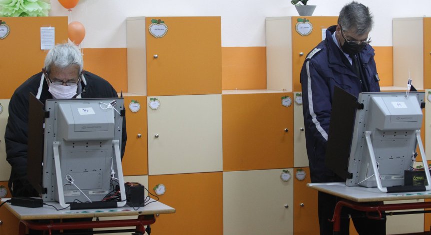 МВР: В началото на изборите няма сериозни нарушения на обществения ред