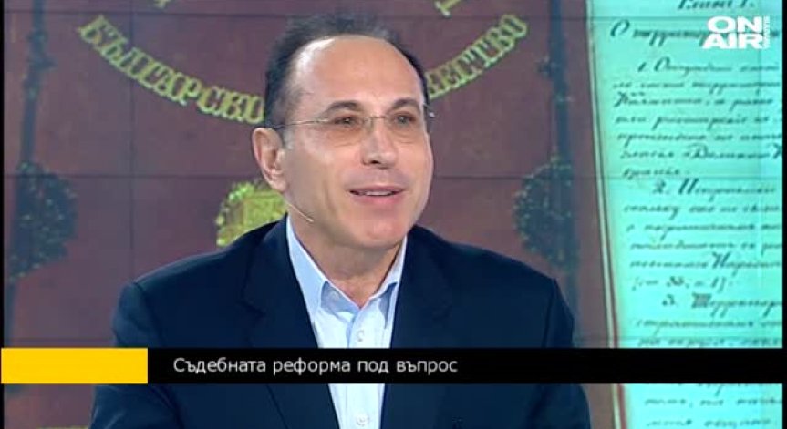 А. Славов: С назначението на Захариева, президентът се ангажира със съдебната реформа