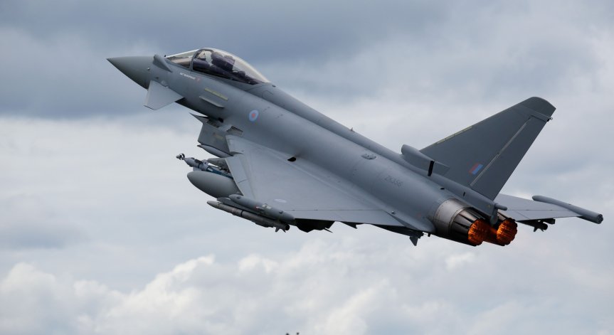 Димитър Стоянов: Испански Eurofighter се включват в охраната на небето над България