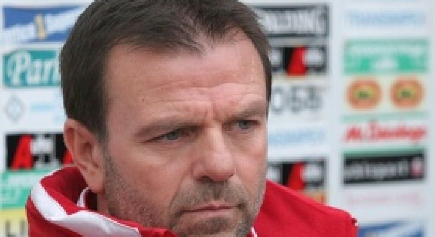 Стойчо Младенов се връща в ЦСКА