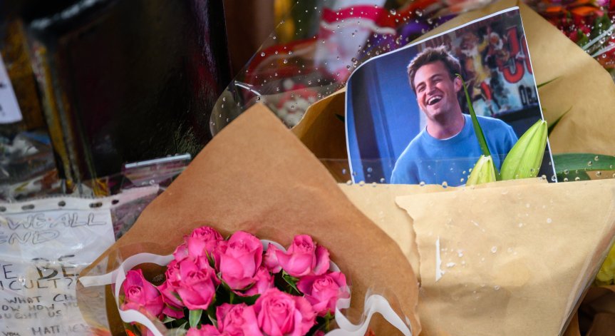 Започна разследване за смъртта на Матю Пери и как се е с сдобил с кетамина