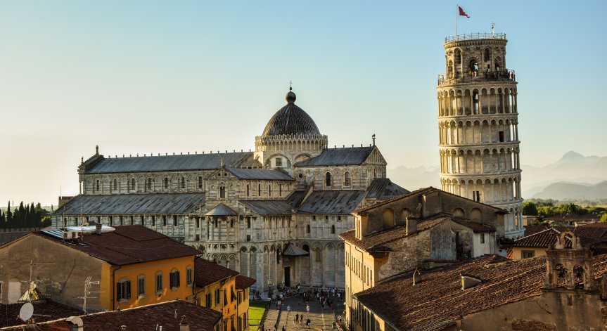 Земетресение в Пиза спря влаковете и наложи евакуация