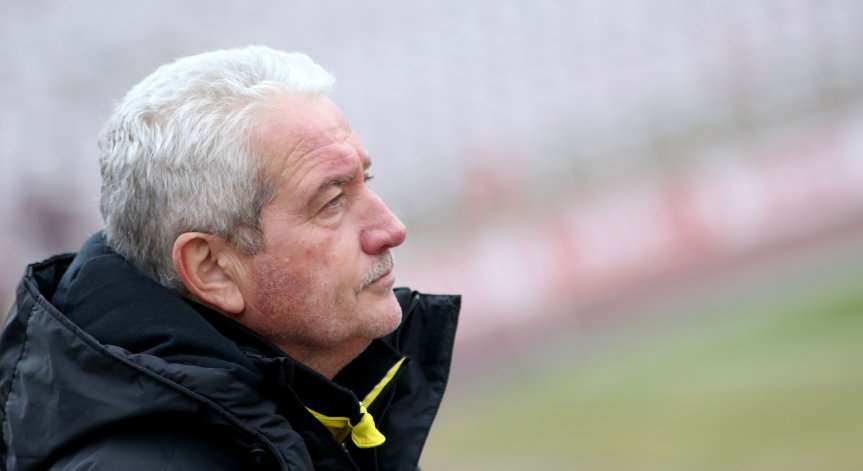 Изпращат Ферарио Спасов в тесен семеен кръг