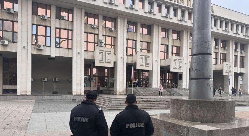 Съдът пусна под домашен арест кметовете на Сунгурларе и Белица
