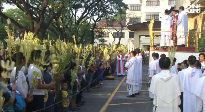 Ние празнуваме Благовещение, католиците - Цветница