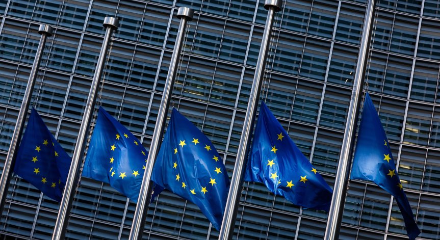 ЕК готви още помощи за засегнатите страни от износа на украинско зърно