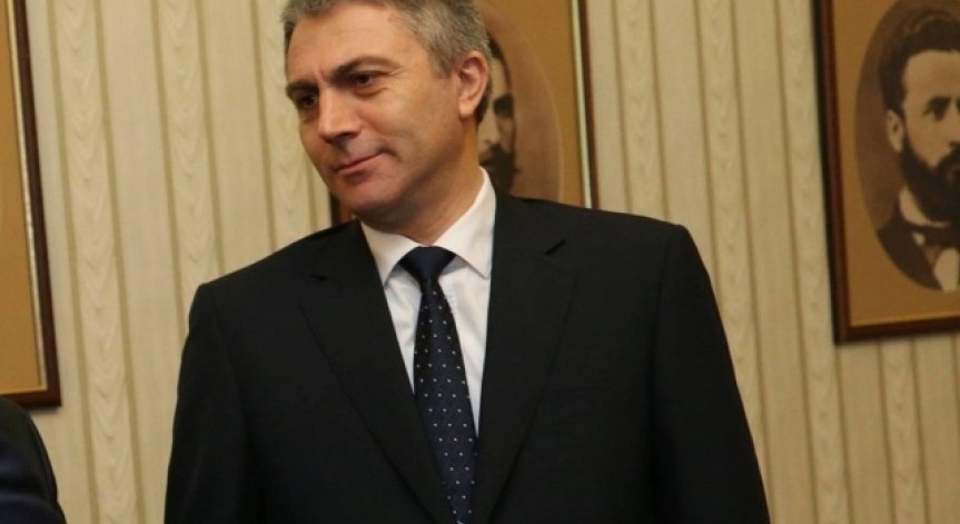 ДПС решава дали да подкрепи Пламен Орешарски