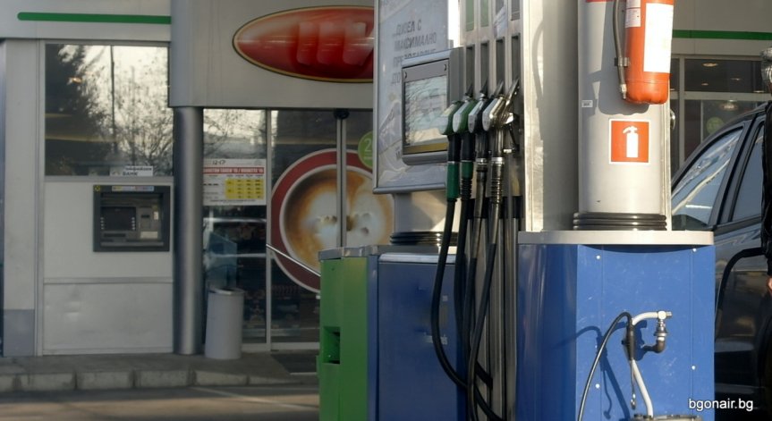 Пазарът се готви за иранския суров петрол