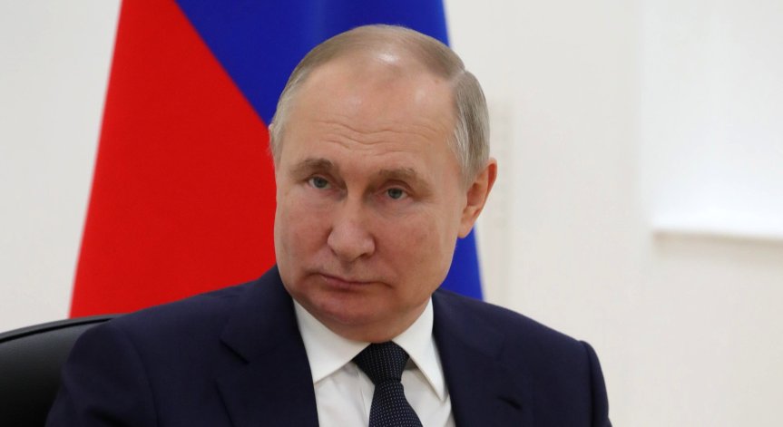 Русия приема на въоръжение първите ядрени ракети 