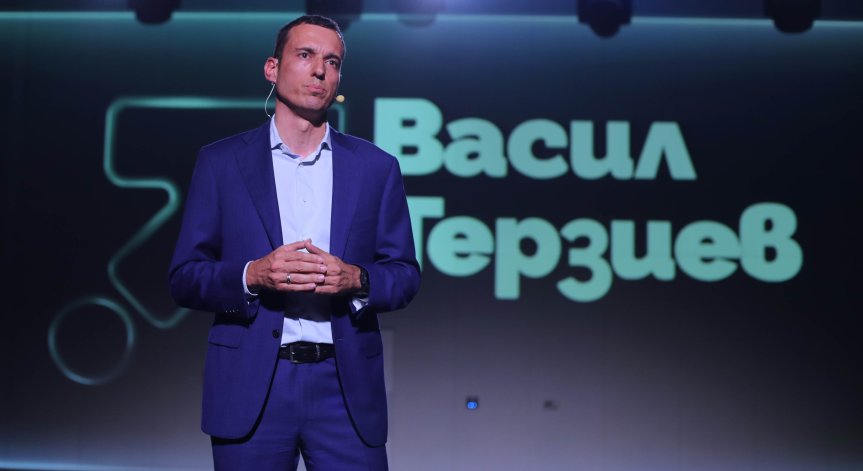 Терзиев: Не бягам от дебат с Григорова, която не се занимава с проблемите на София, а основно ме атакува