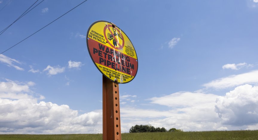 Руснаци стоят зад кибератаката на най-големия тръбопровод в САЩ?