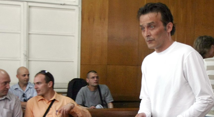 Горсов е изтеглил голяма сума пари.