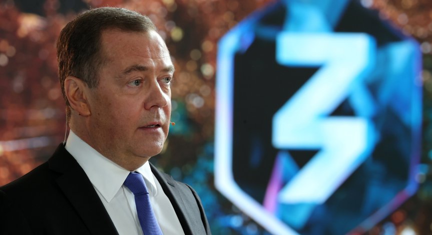 Медведев: Сценарият за ядрен апокалипсис е доста вероятен