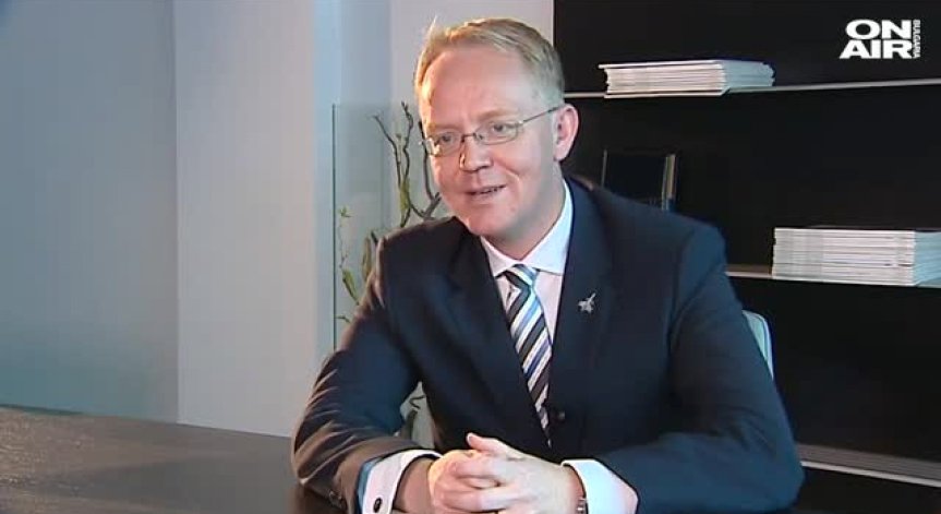 Gripen продължава развойната дейност