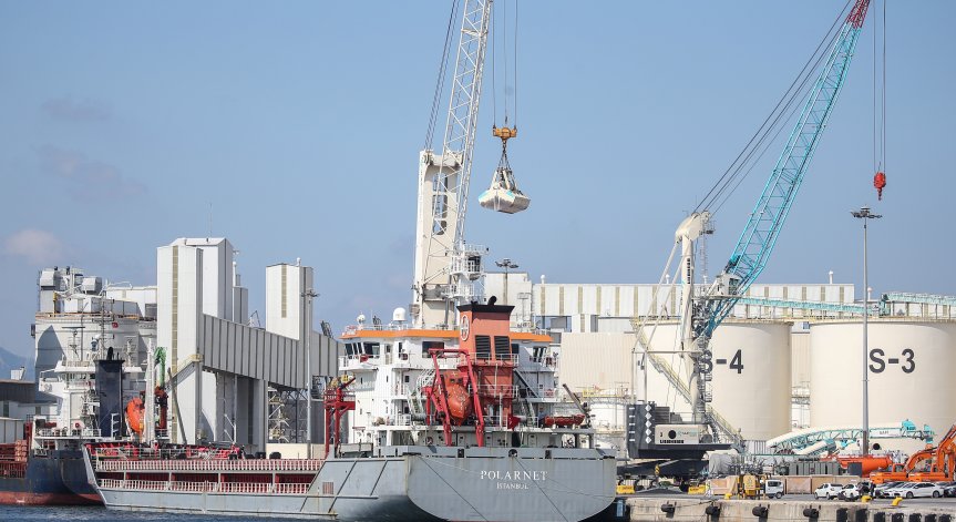 Още два кораба със зърно ще отплават от Украйна за Иран и Турция