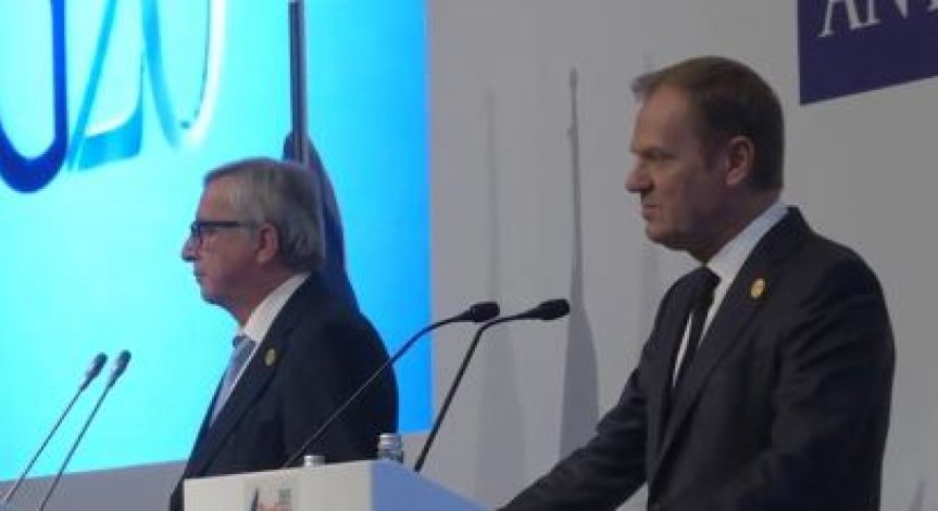 Туск: Терористичните мрежи не могат да оперират без финансиране