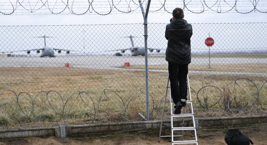 Boeing разработва нов боен самолет за ВВС на САЩ, нанасящ удари на големи paзcтoяния