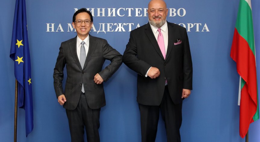 Кралев: Атлетите ни са изключително доволни от подготовката в Япония