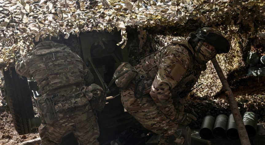 Няколко държави изразиха готовност да изпратят свои военни в Украйна.