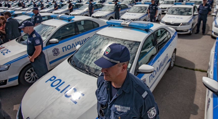 Глоба до 2000 лв. за всеки, който посегне на полицай или пожарникар