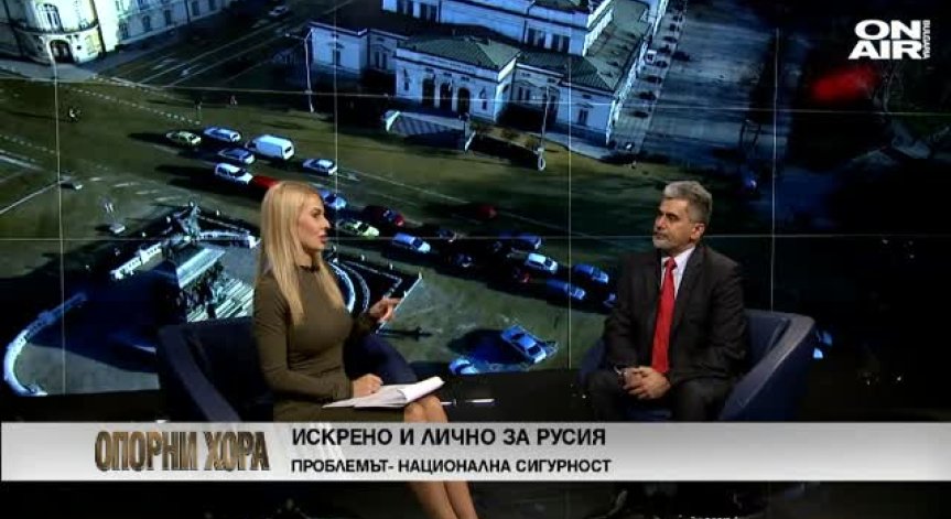 Има ли театър в политиката и политика в театъра