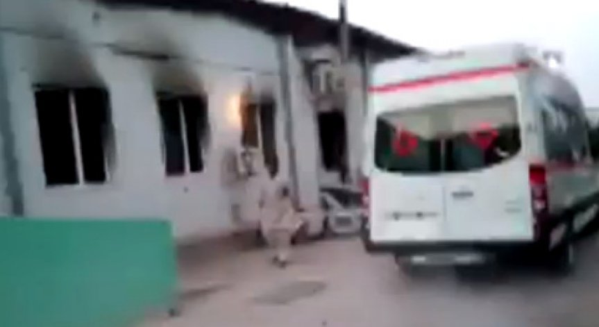 Трима медици са убити при бомбардировка над болница в Кундуз