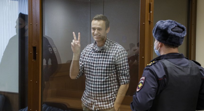 Признаха Навални за виновен по обвинението за клевета