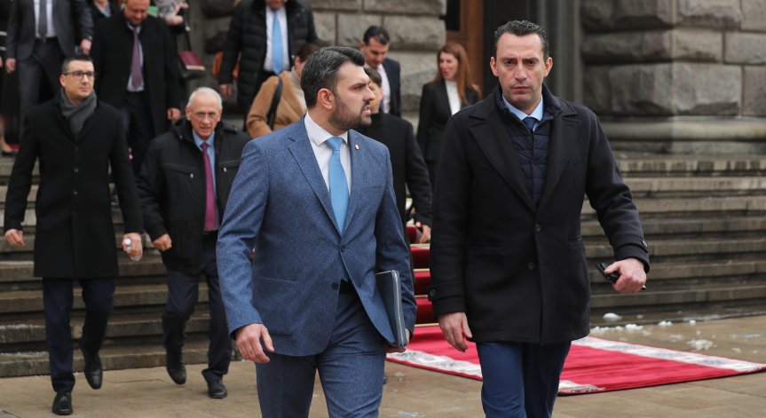 Георгиев проведе разговор с Калас.