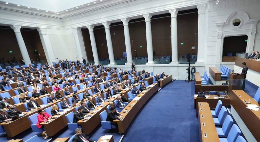 ПП-ДБ внася вот на недоверие към правителството