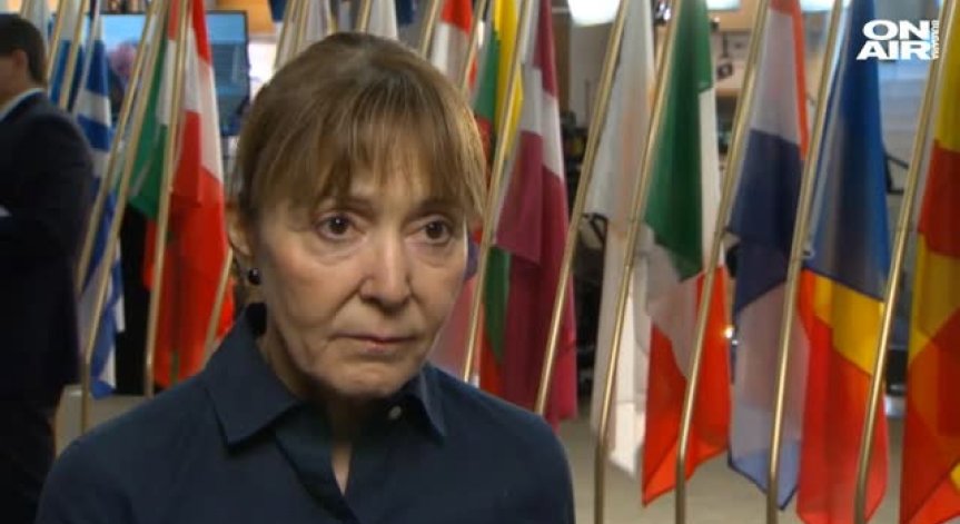 Моника Маковей: Гласът на улицата провокира политическо боричкане в Румъния