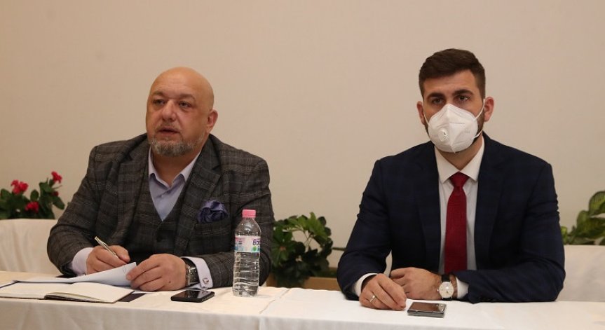 Кралев проведе срещи със спортни клубове от Благоевград, Сандански и Гоце Делчев