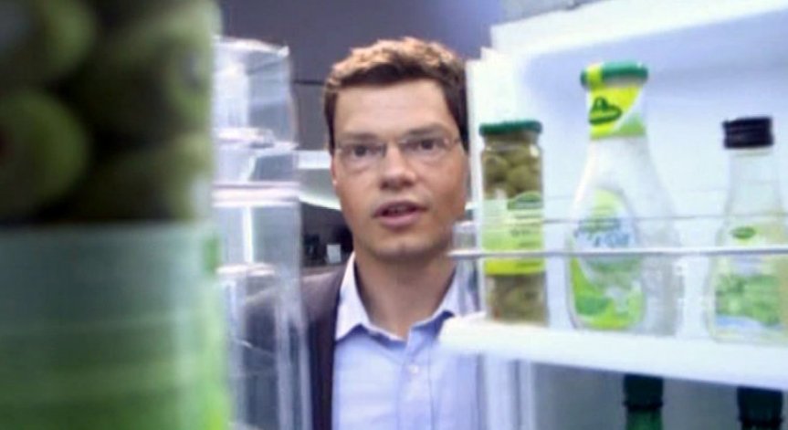 IFA Берлин 2014: Хладилникът, който снима сам