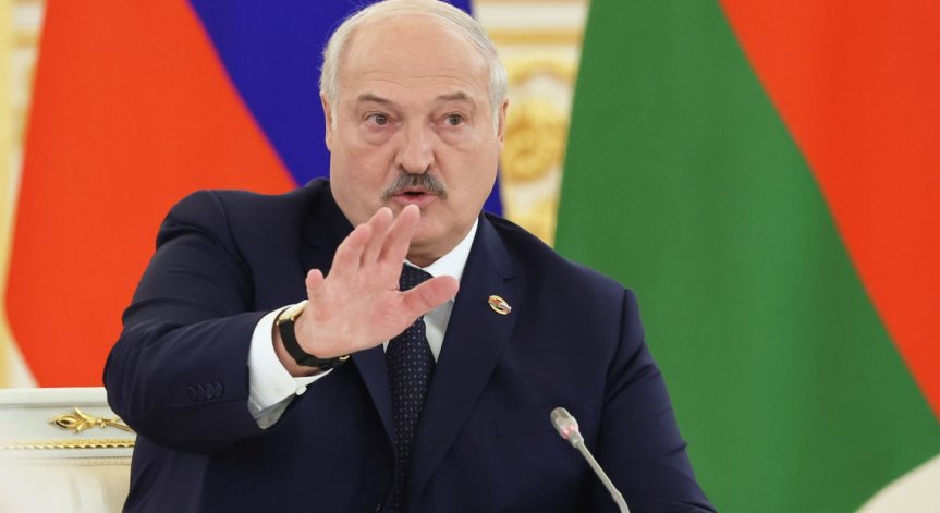 Лукашенко: Беларус е готова да противодейства на бунт от  Полша, нека дойдат