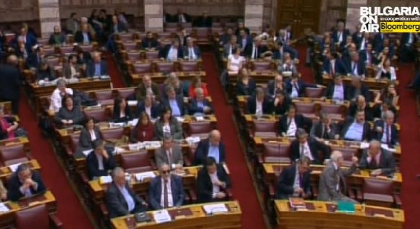 Гръцкият парламент не успя да избере президент